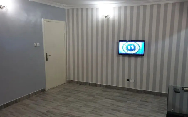 Sim court 1 safe court apartment
