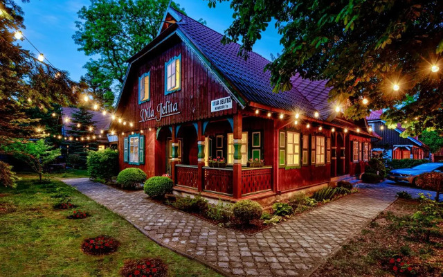 Nidos Gaiva, svečių namai
