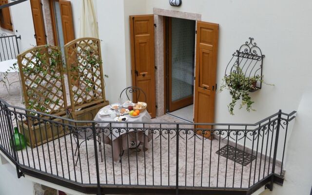 Pietra Rara room & breakfast & bike