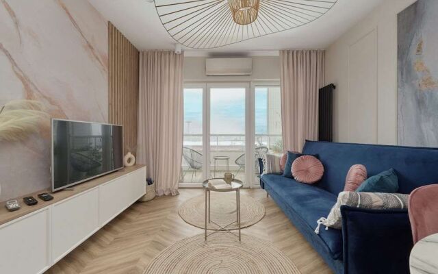 Krakowska Apartment by Renters Prestige