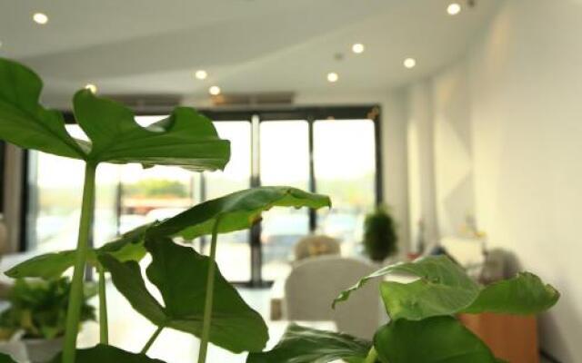 TOWO Topping Hotel Bell and Drum Tower Branch