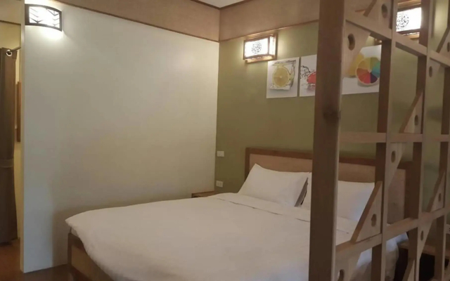 Baan Alisa Bed and Breakfast