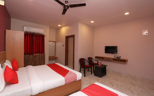 Nirmalya Plaza By OYO Rooms