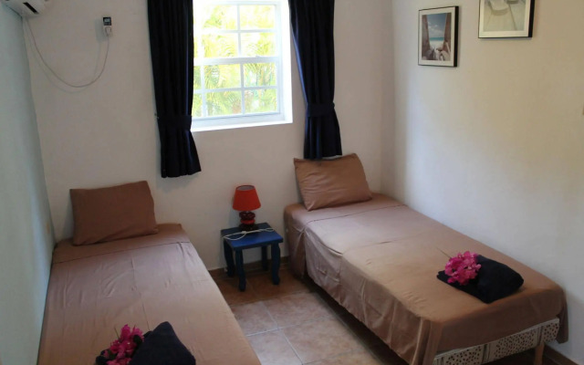 Bahia Apartments & Diving