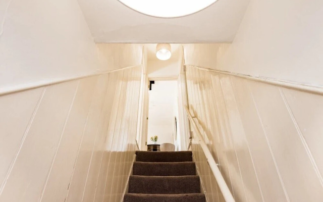 The Reading Wonder - Stunning 2bdr Flat With Parking