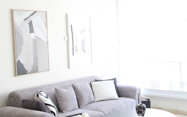 Charming Old North near Park by FeelHome