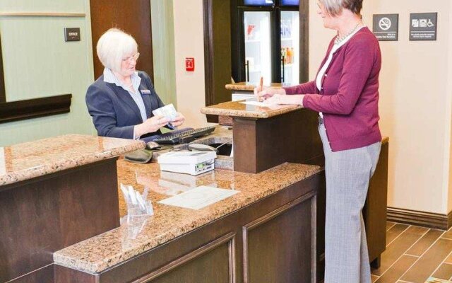 Hampton Inn & Suites Exeter