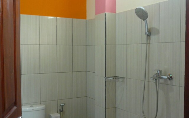 Cest Bon Cafe and Homestay