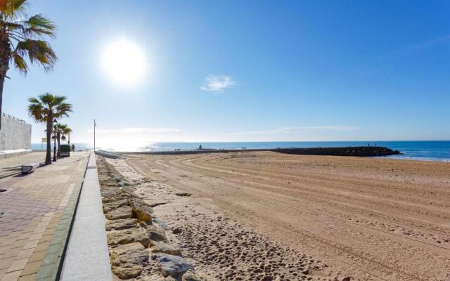 BRISAS-Rota free parking by Cadiz4Rentals