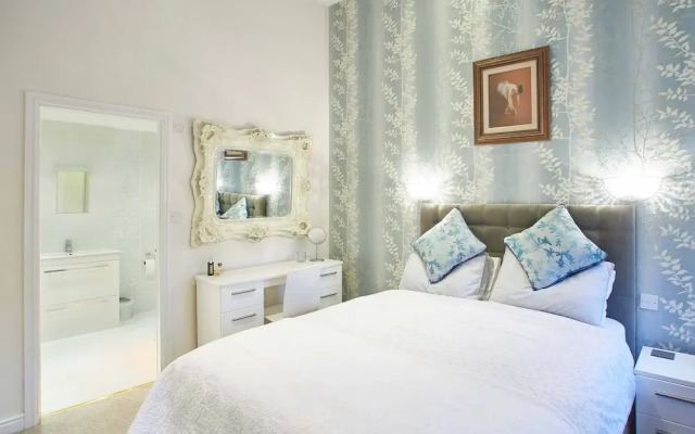 The Milburn Arms Hotel