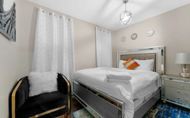 Emmanuel Luxury Living