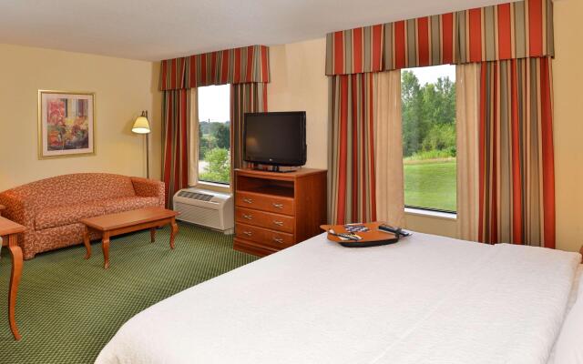 Hampton Inn & Suites St. Louis-Edwardsville