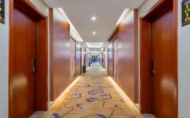 Gaoqing Yunding Hotel
