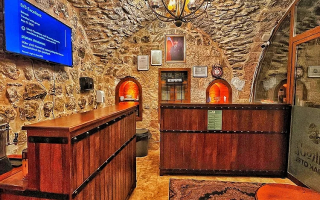 Fairouz Otel