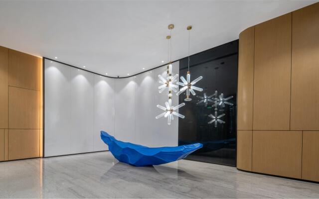 Holiday Inn Express Shenzhen Longhua by IHG