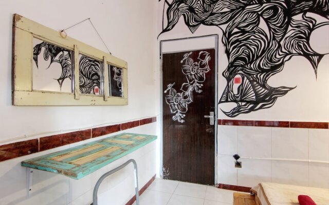 De'Oplet Homestay & Gallery