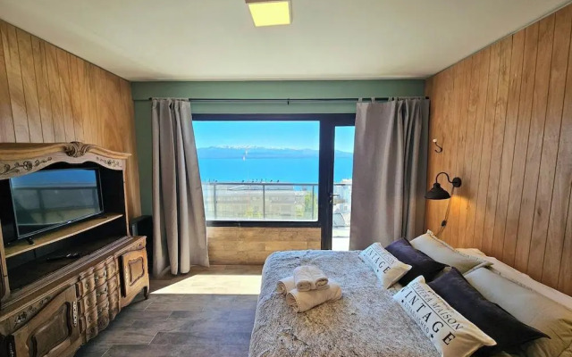 Suizo I con vista al lago y Estac