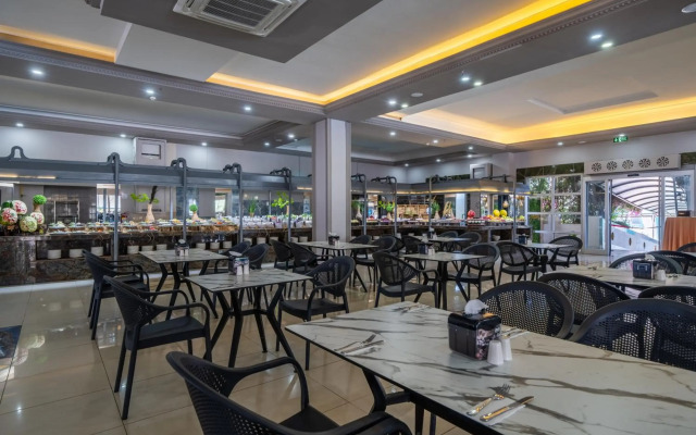 Miarosa Kemer Beach Hotel