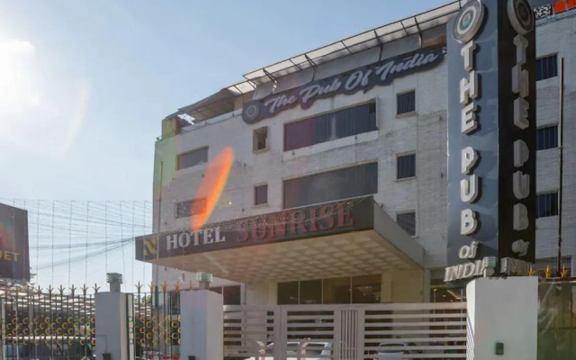 OYO 19973 Hotel Sunrise