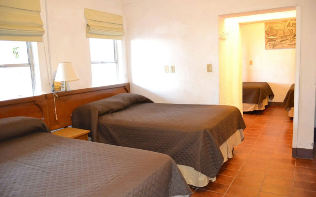Las Palmas Hotel
