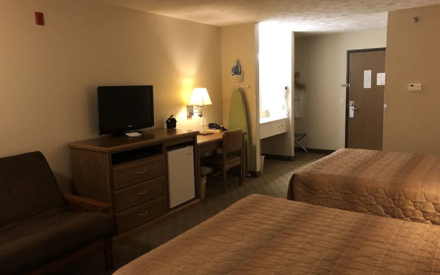 Shenandoah Inn & Suites