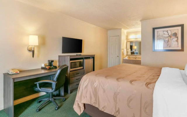Ramada Limited Manchester Tn