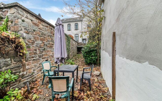 Cosy Holiday Home in Cherain near Forest