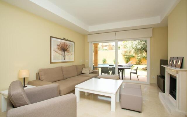 Villas Av Los Altos De Marbella
