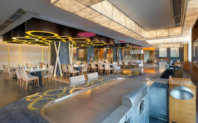 Regal Palace Hotel 5 Star