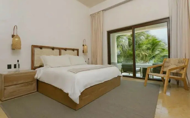 8 Bedroom Luxury Villa With Private Chef Included