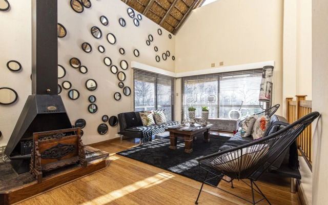 Vaal River YOLO Spaces – Vaal River Bush Lodge