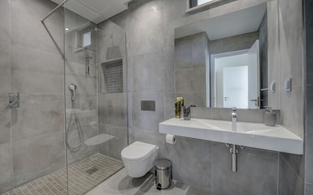 Arade Riverside Modern Apartment