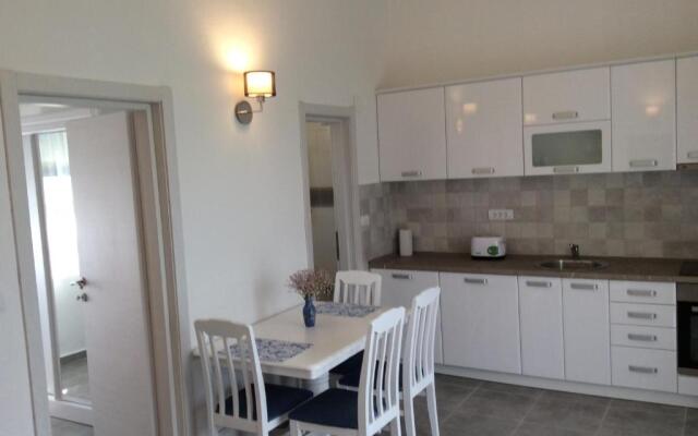 Apartments Raskovic I