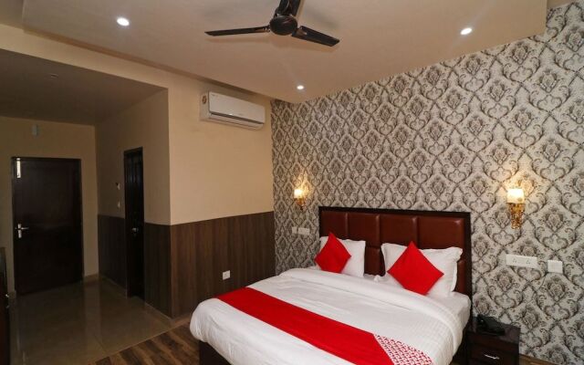 OYO 44370 Vaikunth Resort