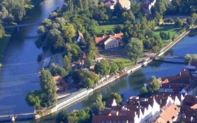 Gasthof Hotel "Zur Insel"