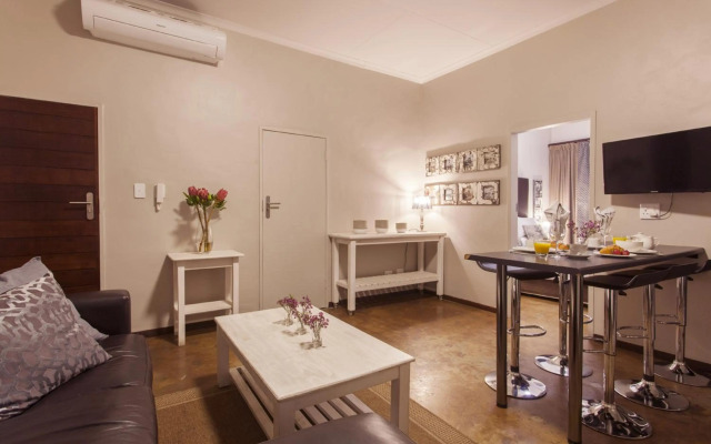Akanani Apartments