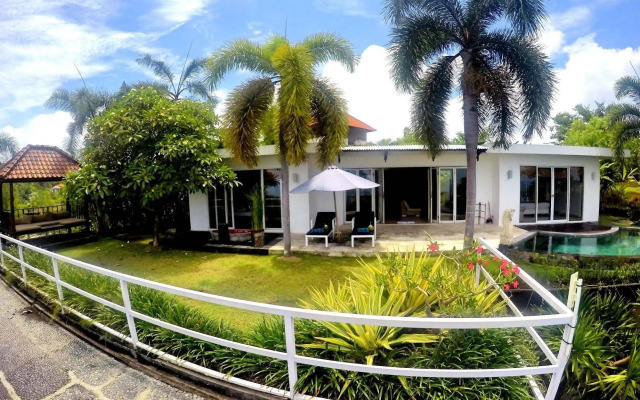 The Eyes Bali Villa