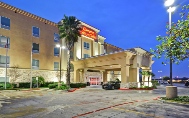 Hampton Inn & Suites San Antonio/Northeast I-35