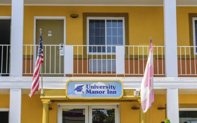 University Manor Inn