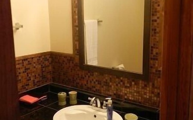 Blue Frost Apartments