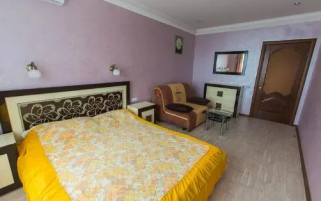 Modern apartment on Akademika Sakharova 27a