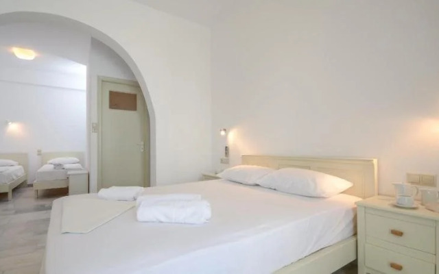 Soula Naxos Hotel