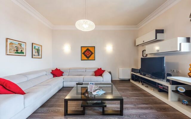 The Grand Luxurious Duplex