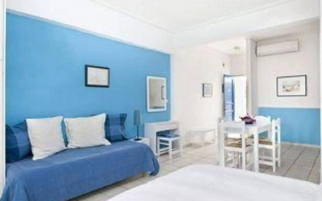 Daphne's Club Hotel Apartments