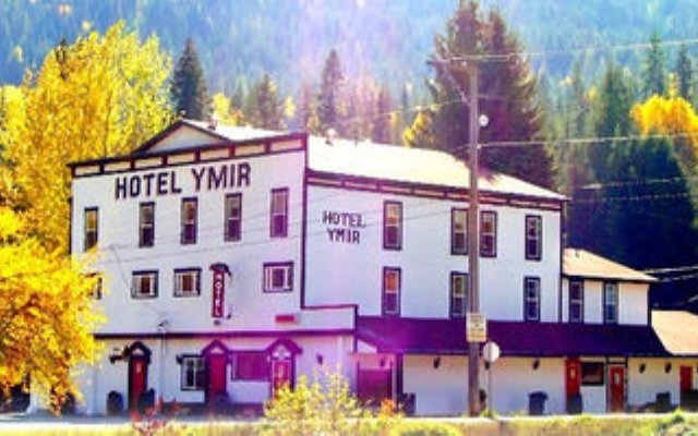 Hotel Ymir
