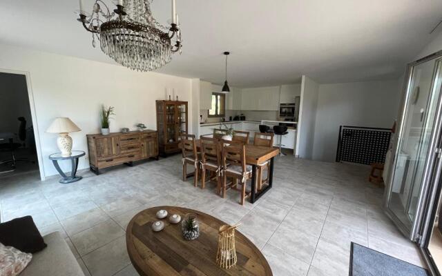 Appartement neuf, 128 m², 3 terrasses