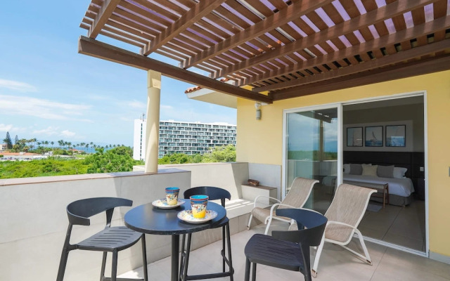 Sleeps 10 Views Beach 1 Block