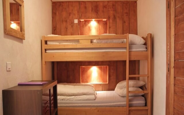 renovated apartment of 42 m2 Apartment 1