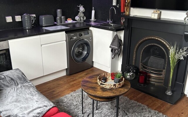 Inviting 1-bed Unit in Watford