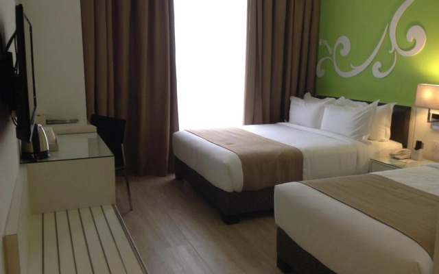 Kings Green Hotel